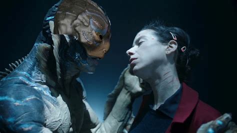  The Shape of Water: Hämmentävä fantasia ja intohimoinen rakkaustarina kahden laitakohdan välillä!